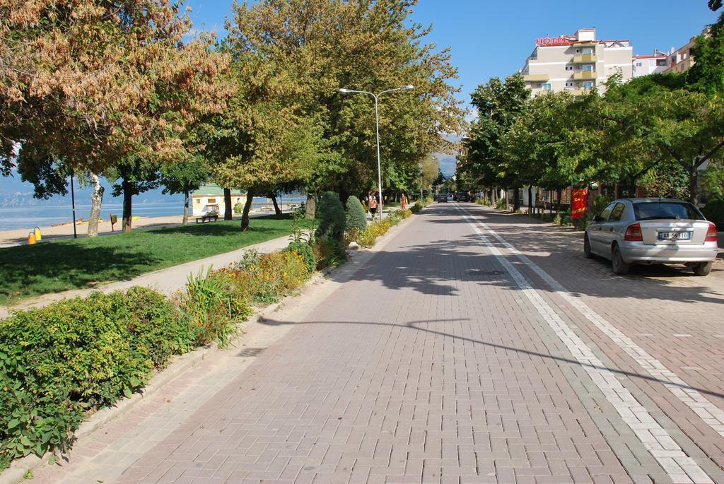 Lake View Pogradec Kültér fotó